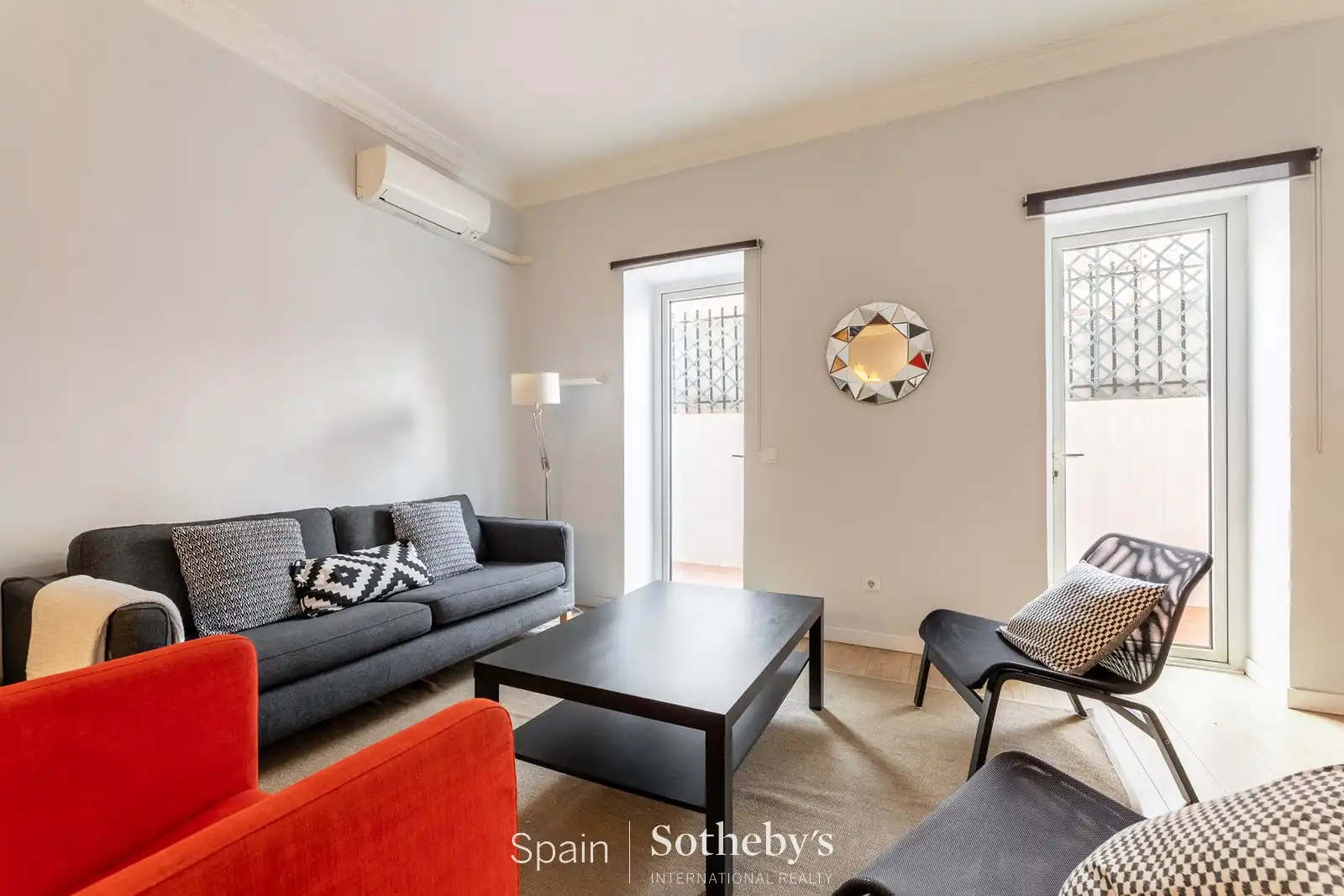 Sala d'estar de Apartament en venda en Madrid amb Aire condicionat, Calefacció i Terrassa