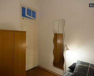 Bedroom of Flat to share in  Barcelona Capital  with Air Conditioner and Terrace