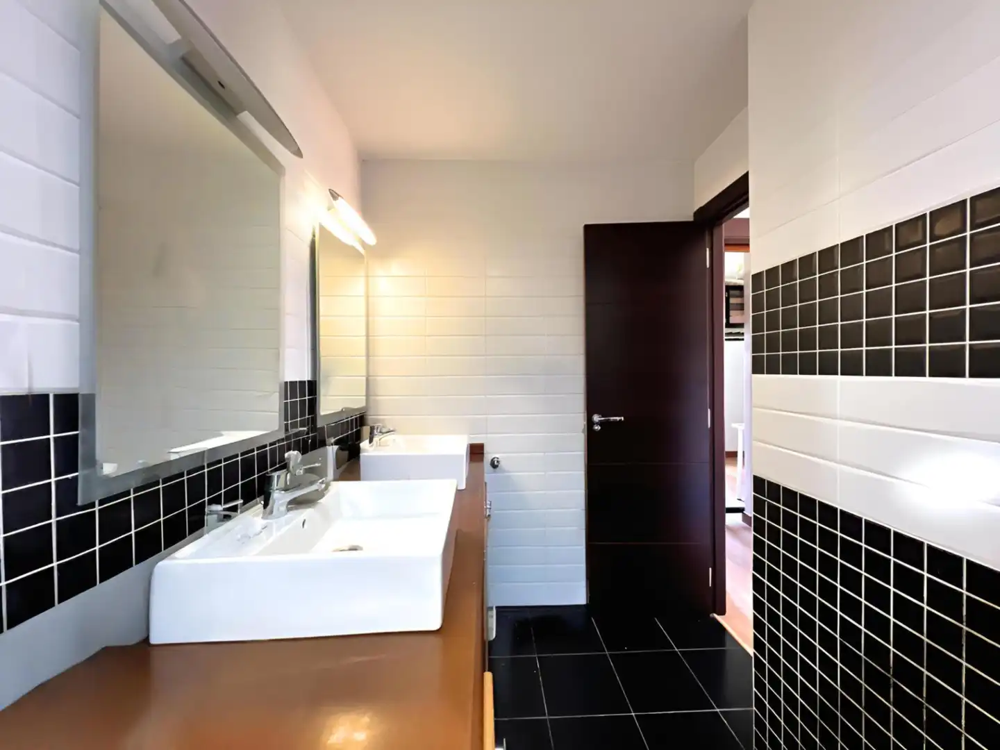 Baño de Piso en venta en Castelldefels con Aire acondicionado, Calefacción y Terraza