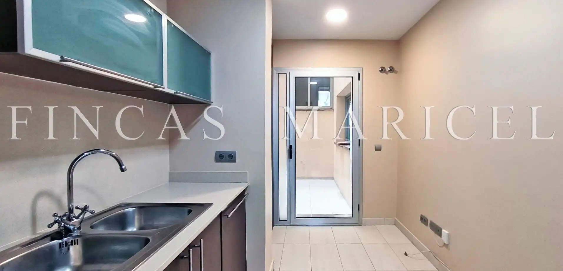 Kitchen of Flat for sale in Cubelles  with Air Conditioner, Heating and Terrace