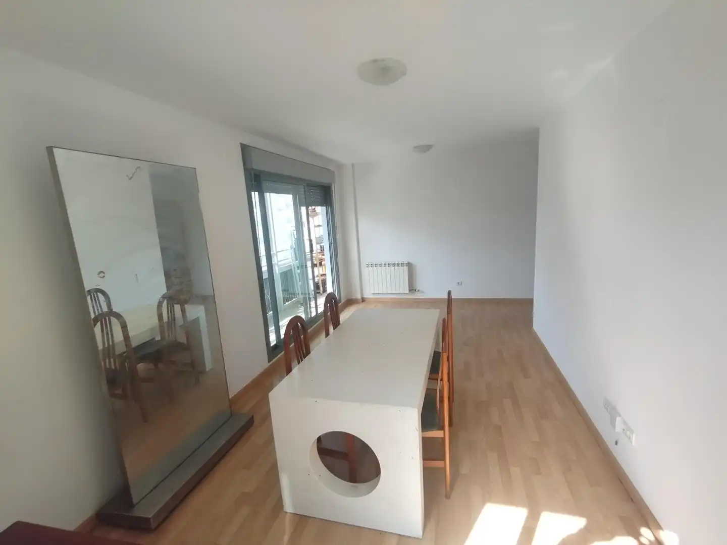 Menjador de Pis en venda en Zaragoza amb Parquet