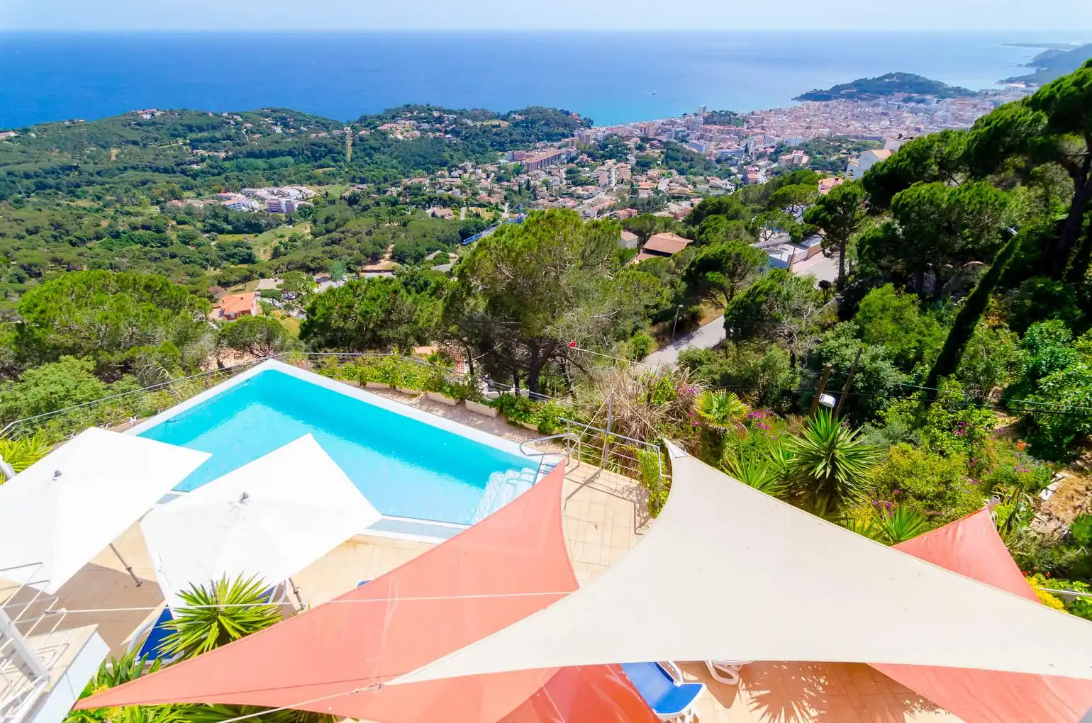 Piscina de Casa o chalet en venta en Lloret de Mar con Calefacción, Jardín privado y Piscina