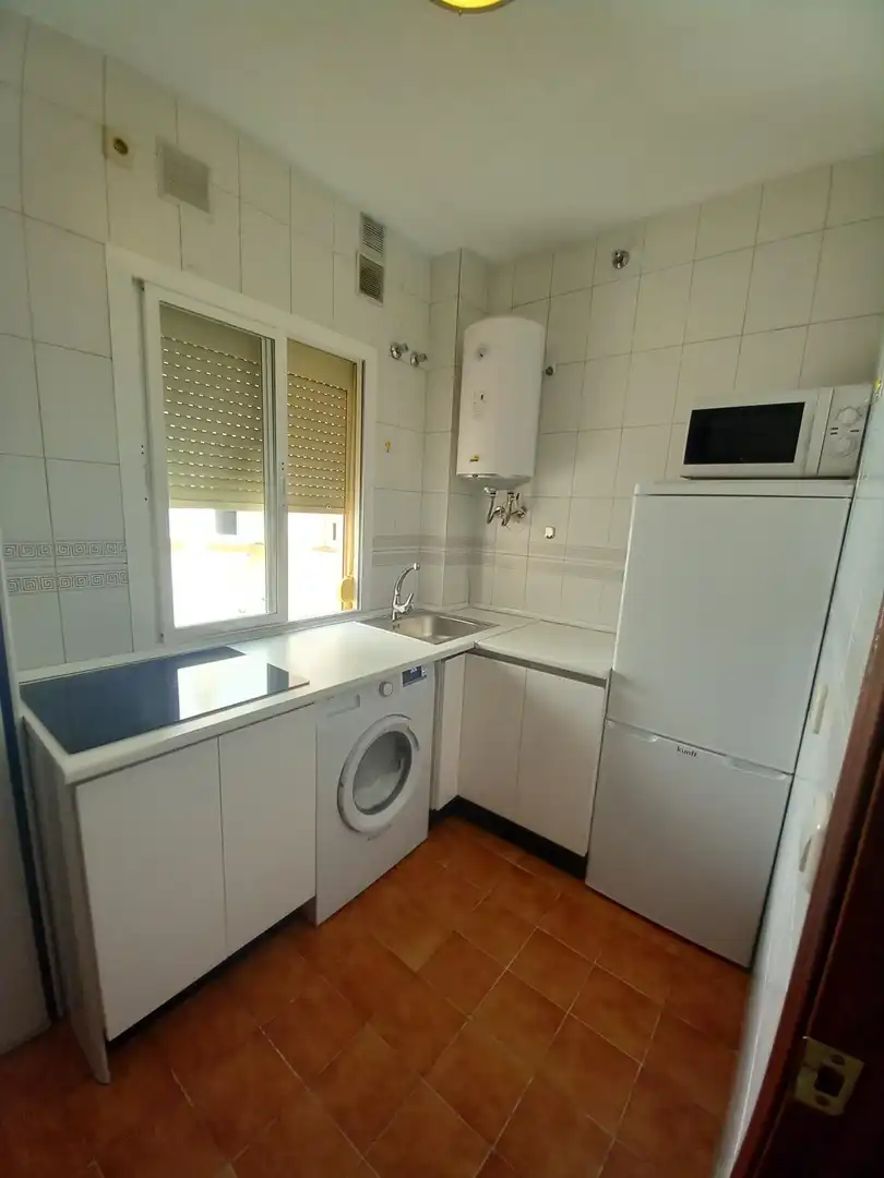 Flat for rent in Calle Victoria, La Victoria