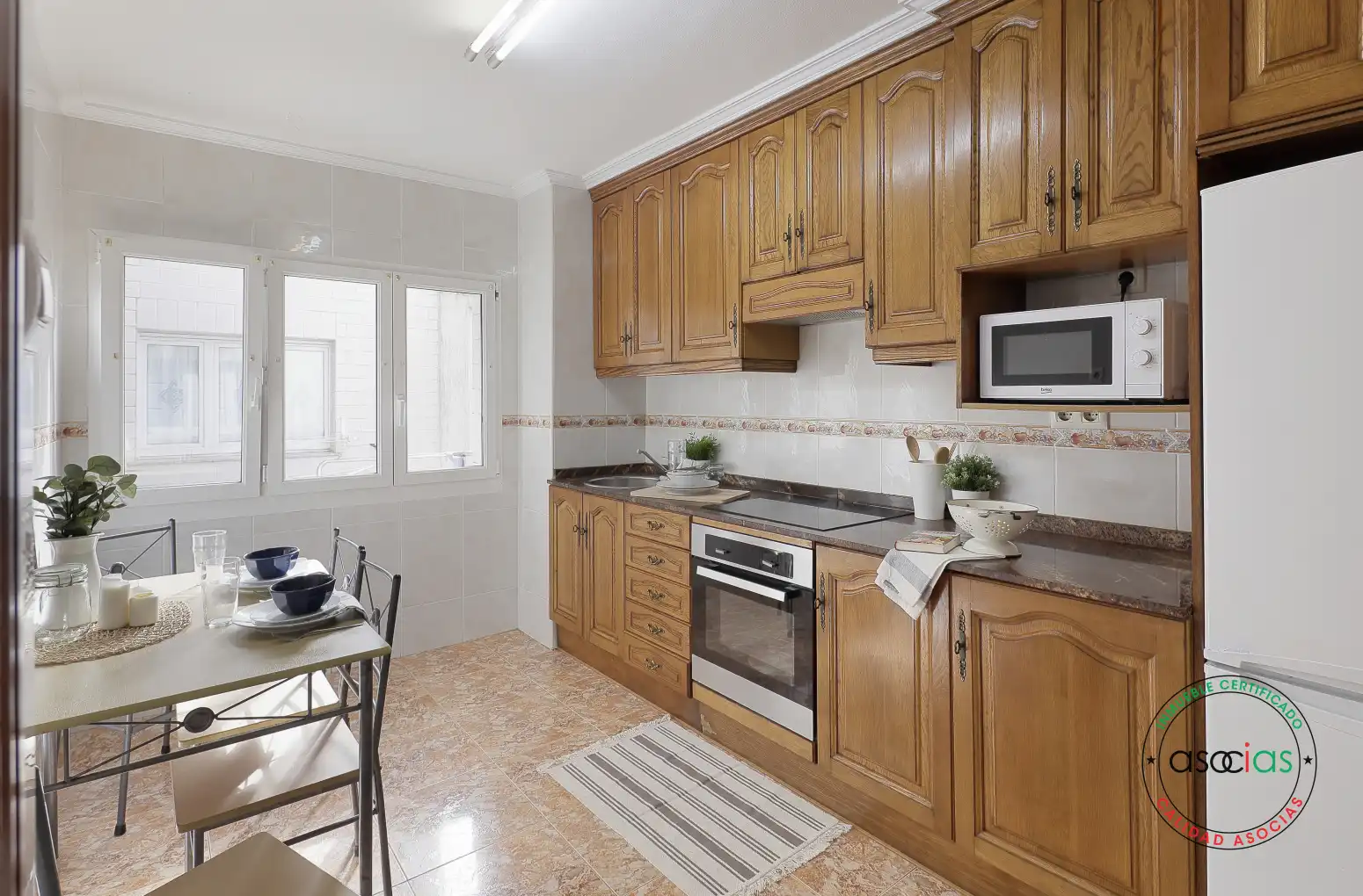 Cocina de Piso en venta en Gijón  con Calefacción