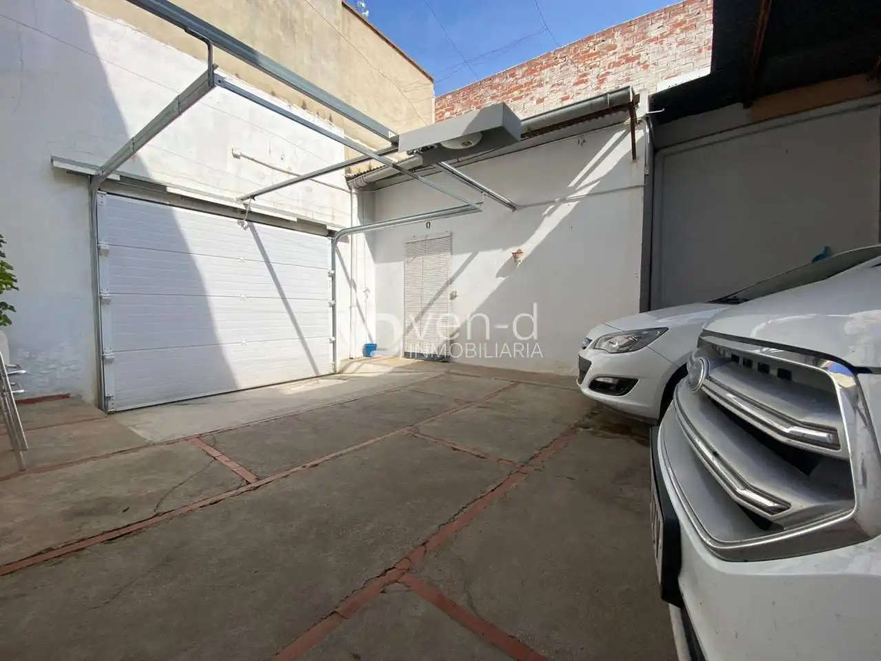 Parking de Casa o chalet en venta en Anna con Aire acondicionado y Terraza