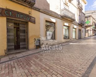 Vista exterior de Local en venda en Sigüenza amb Terrassa