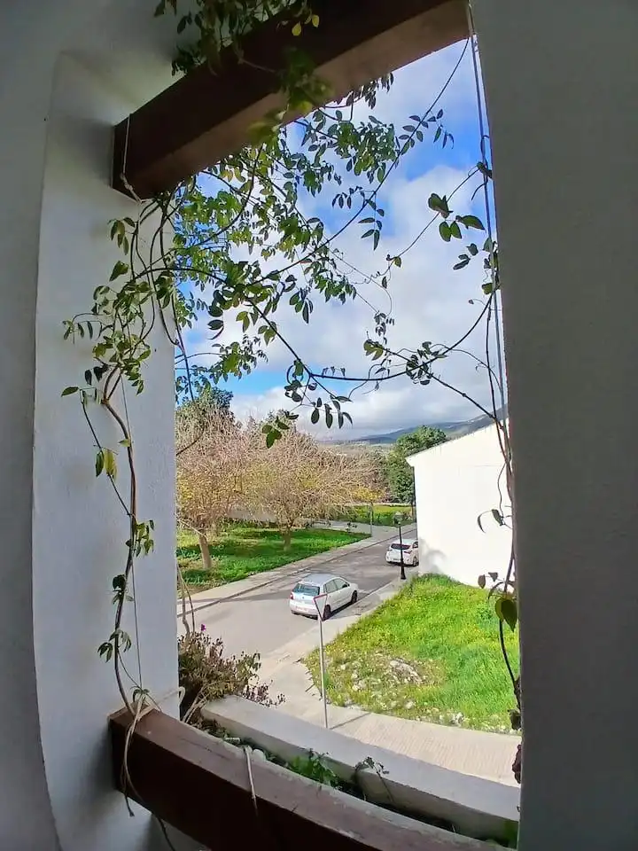 Vista exterior de Casa o chalet de alquiler en Casabermeja con Aire acondicionado, Jardín privado y Piscina
