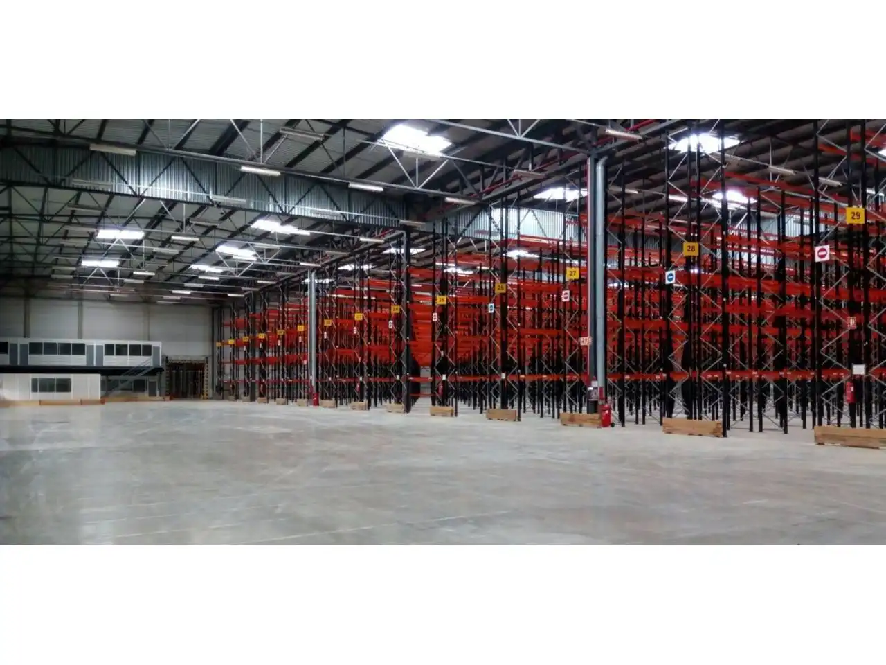 Nave industrial en venta en Almansa