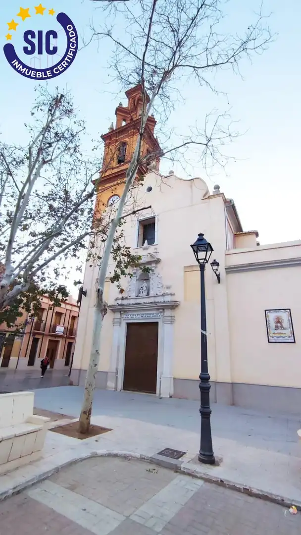 Vista exterior de Casa o chalet en venta en Valencia con Terraza y Alarma