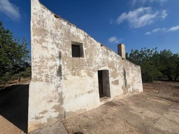 Casa rústica en venda a Urbanitzacions