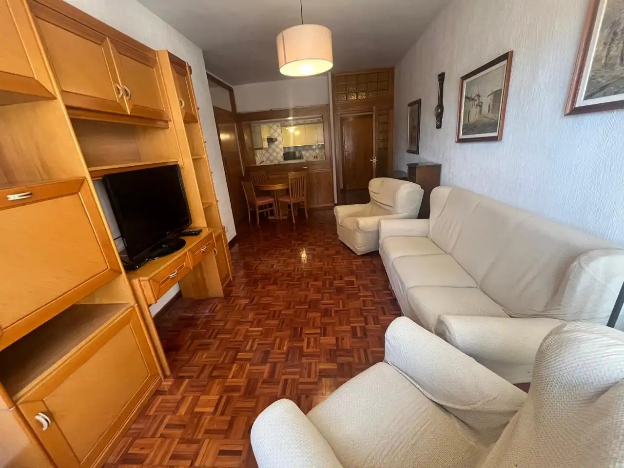 Living room of Flat for rent in Burgos  with Heating and Furnished