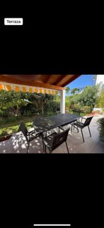 Terrassa de Pis de lloguer en Estepona amb Aire condicionat, Terrassa i Moblat