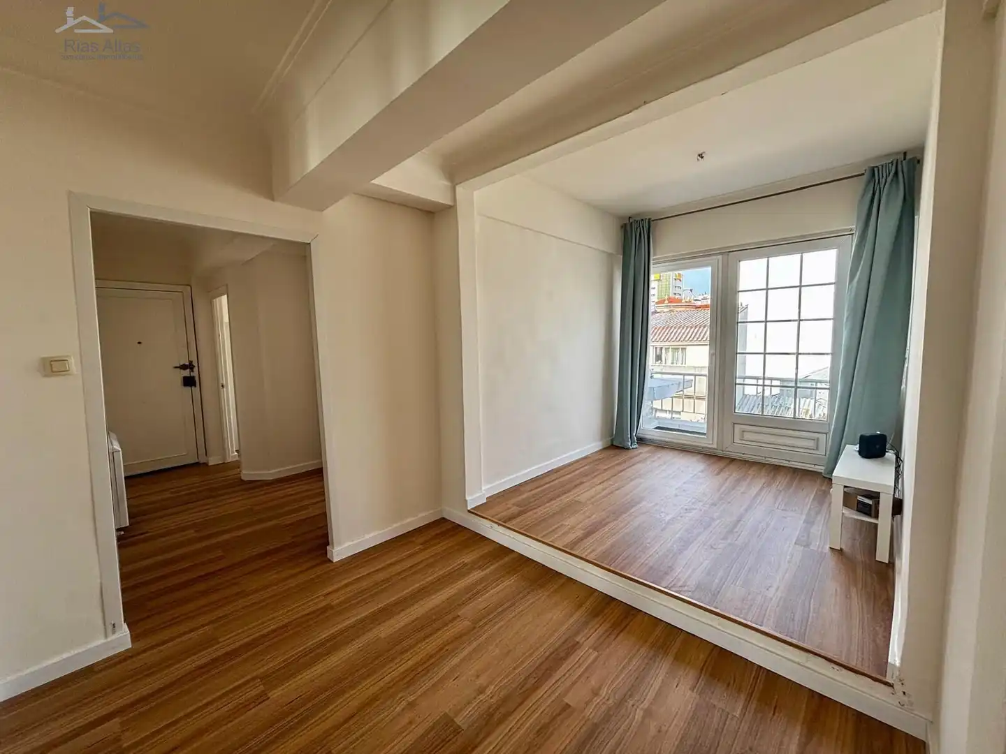 Habitación de Piso en venta en A Coruña Capital  con Calefacción y Balcón