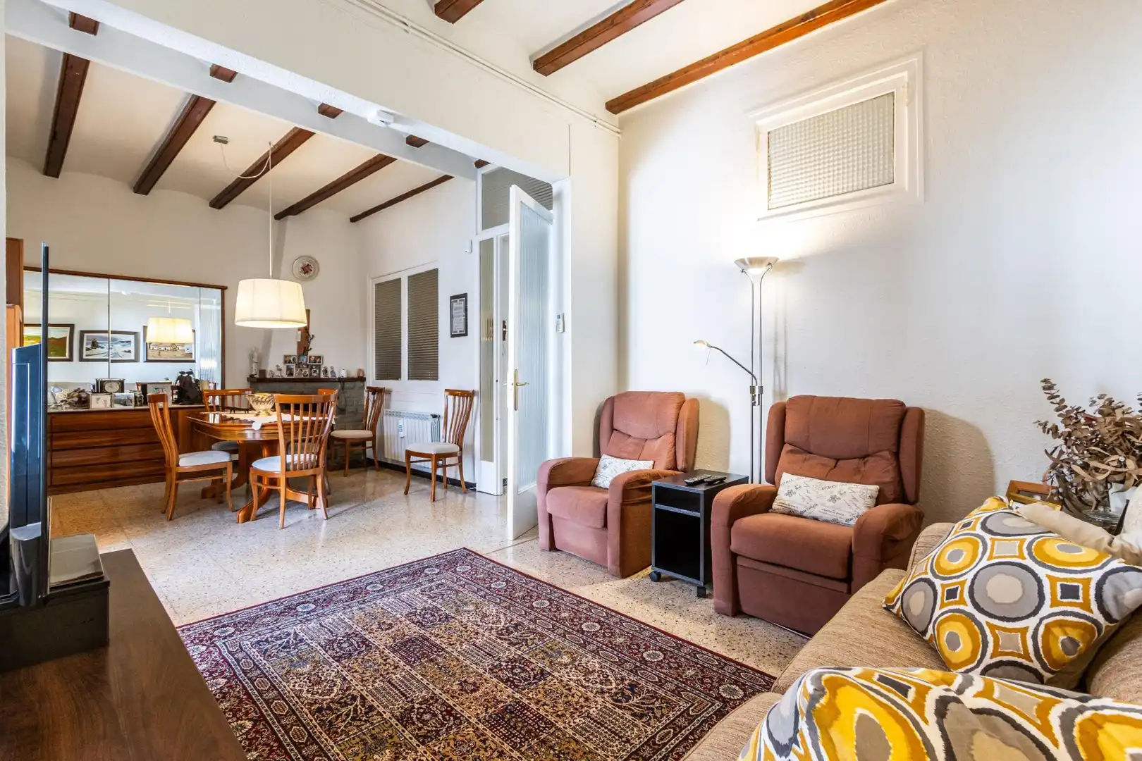Sala d'estar de Casa o xalet en venda en Castellar del Vallès amb Aire condicionat, Calefacció i Jardí privat