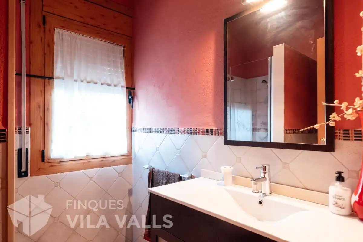 Bany de Casa o xalet en venda en Castellterçol amb Calefacció, Jardí privat i Terrassa