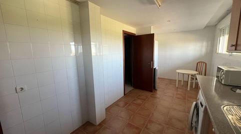 Foto 3 von Einfamilien-Reihenhaus zum Verkauf in Campus Universitario, Cáceres Capital