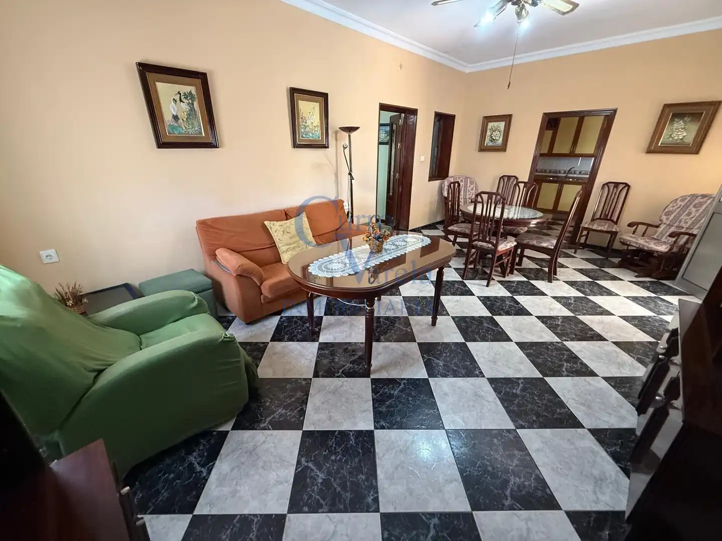 Sala d'estar de Casa o xalet en venda en Dos Hermanas amb Aire condicionat, Calefacció i Terrassa
