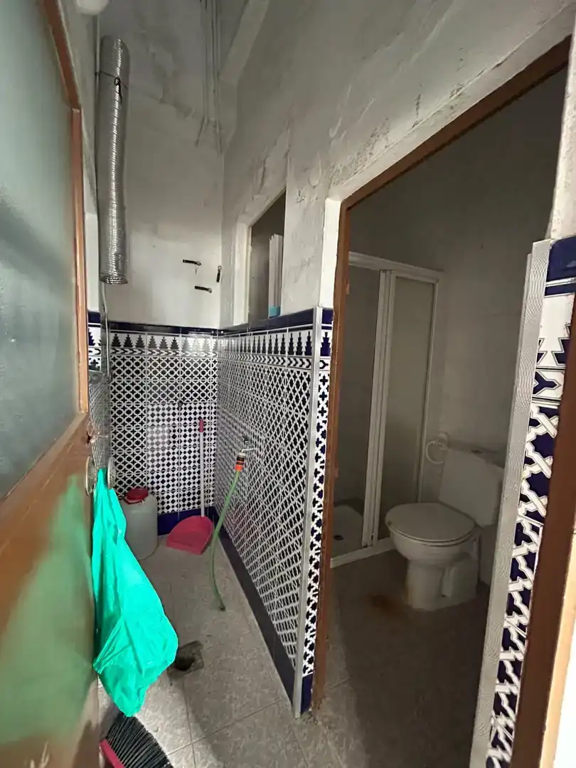 Bany de Casa adosada en venda en Morón de la Frontera
