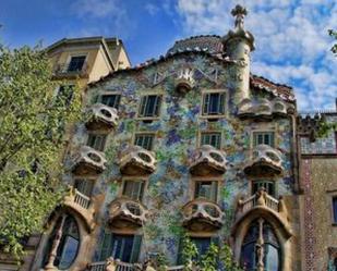 Exterior view of Building for sale in  Barcelona Capital