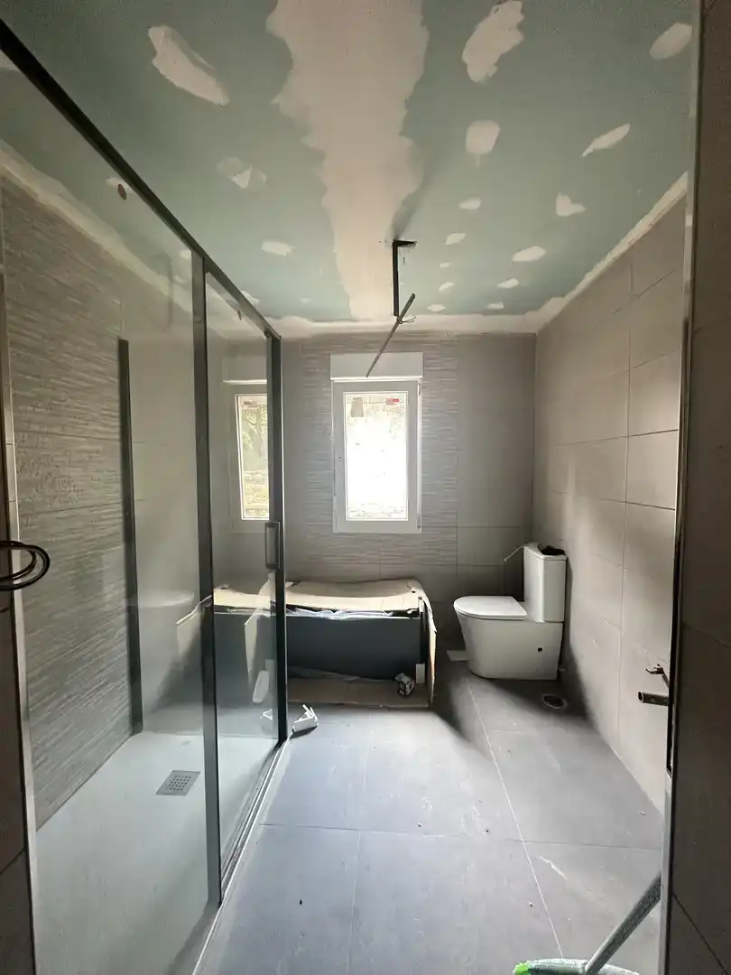 Bany de Casa o xalet en venda en Arenas de Iguña