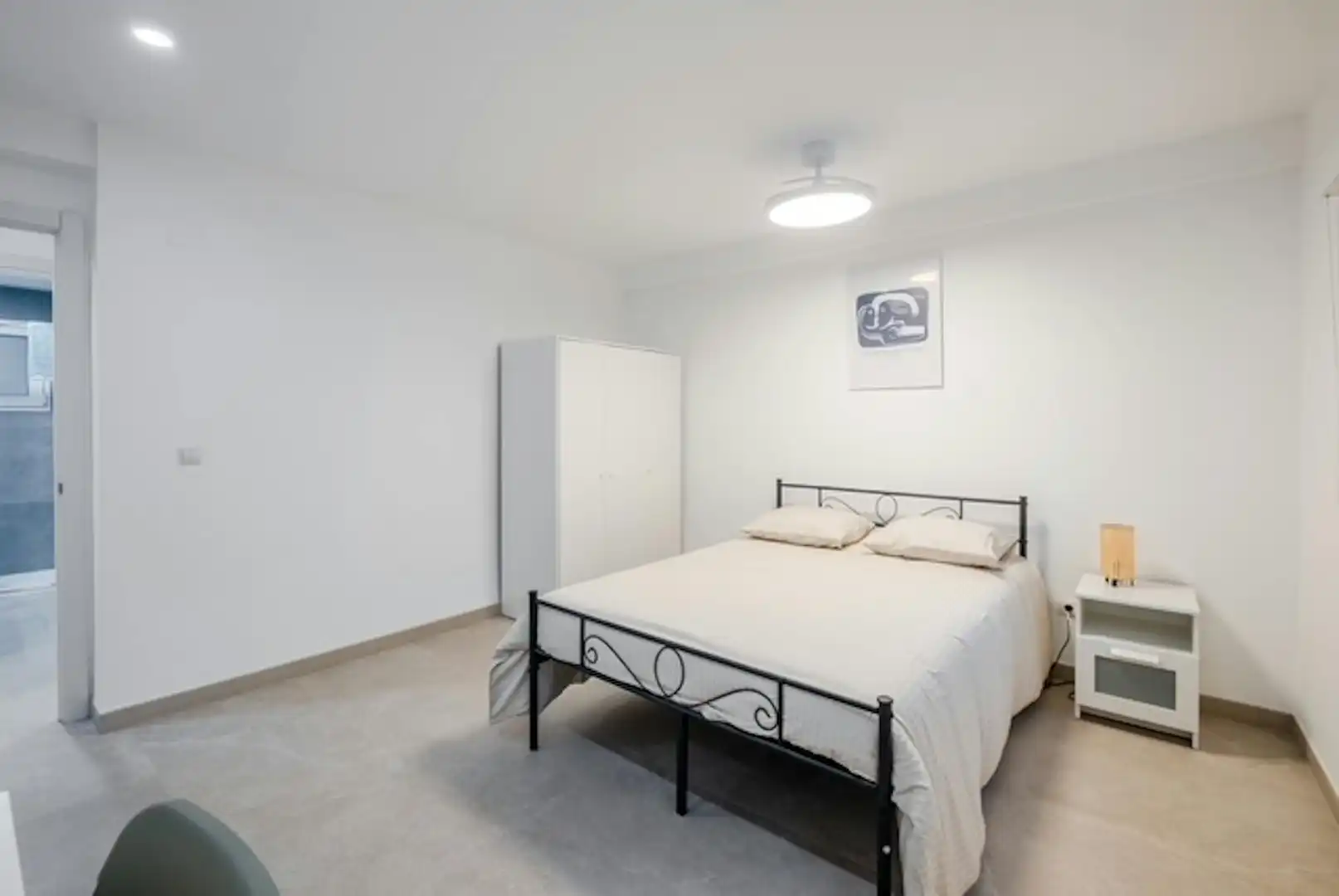 Bedroom of Flat for rent in Madrid  with Heating and Washing machine