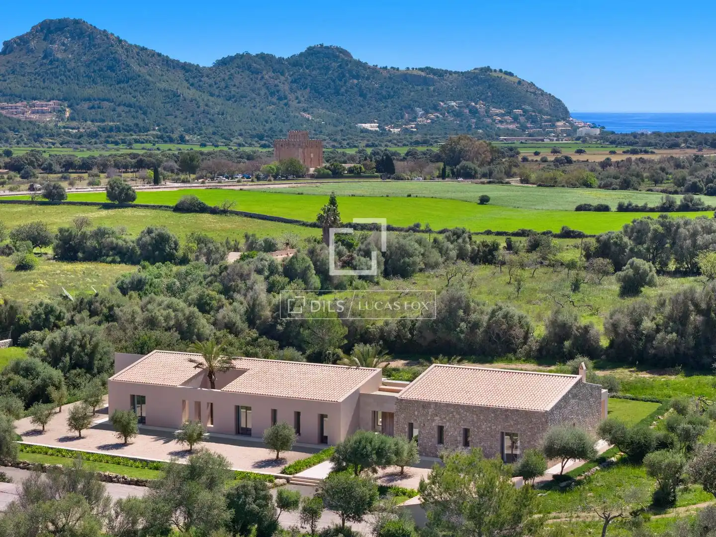 Vista exterior de Finca rústica en venta en Capdepera con Aire acondicionado, Calefacción y Jardín privado