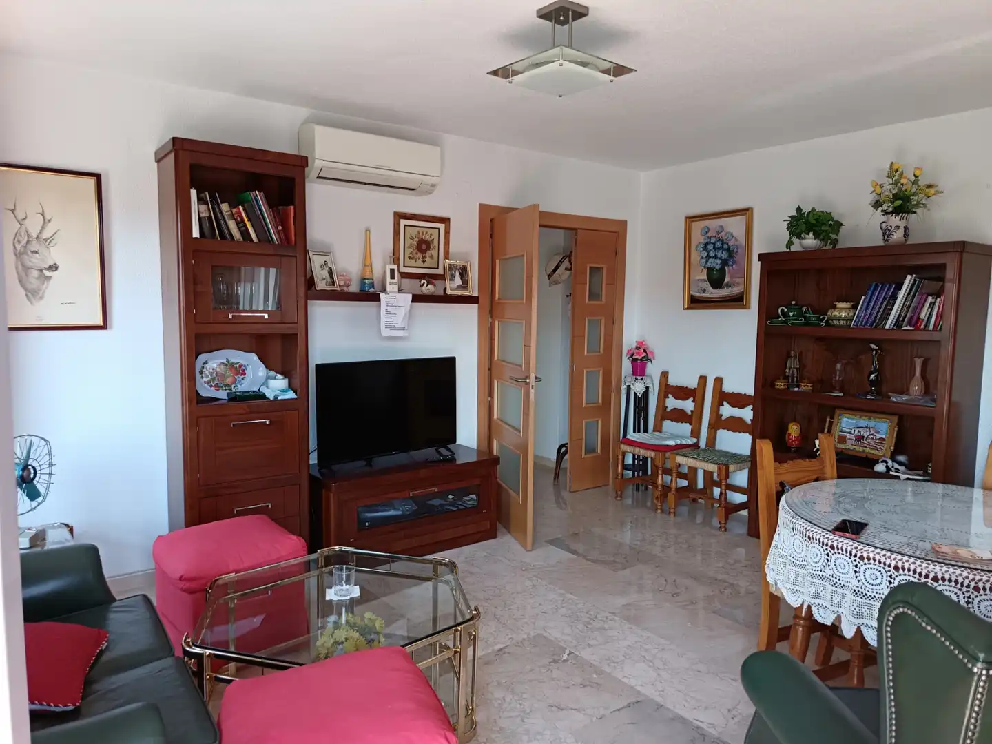 Sala d'estar de Pis en venda en Alcalá la Real amb Aire condicionat, Calefacció i Moblat