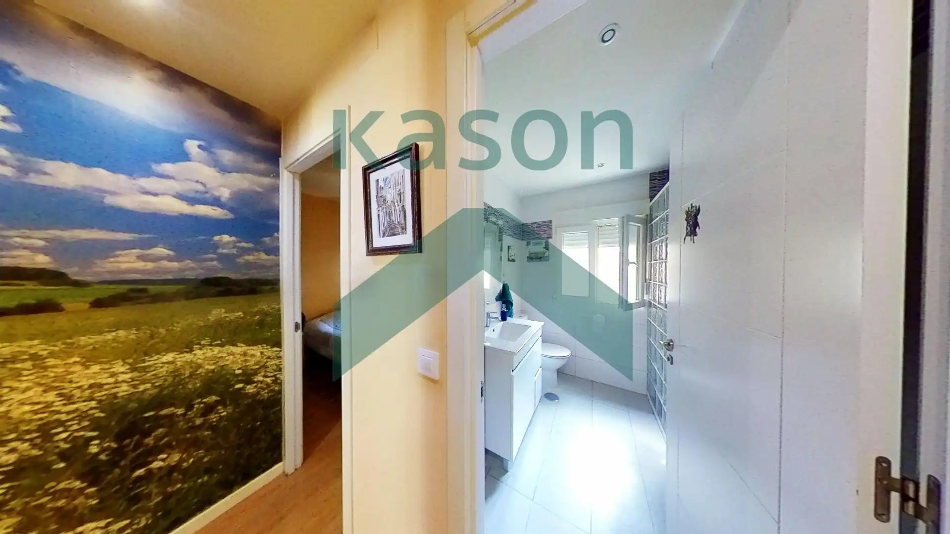 Flat for sale in Madrid  with Air Conditioner and Heating