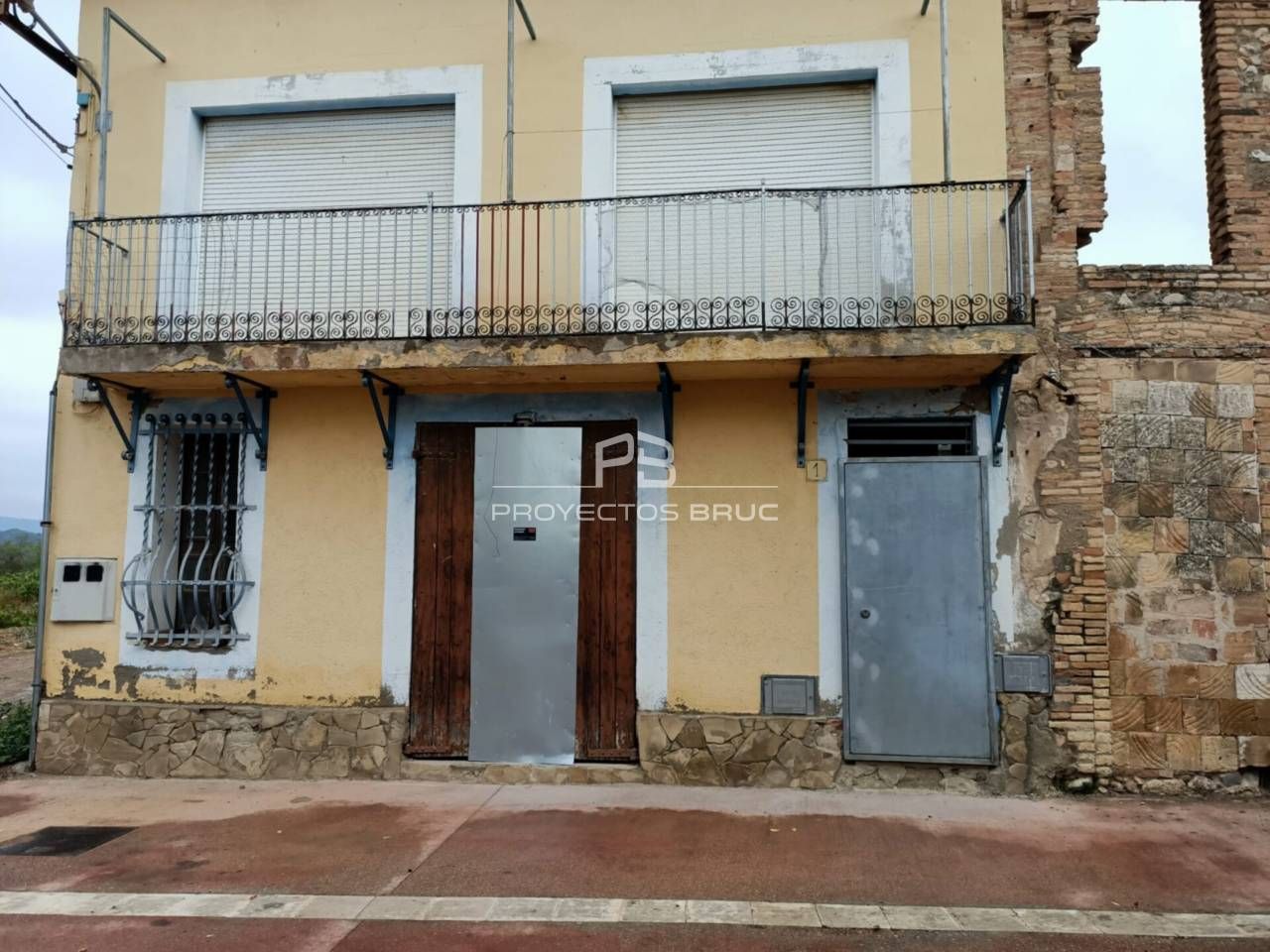 Exterior view of Single-family semi-detached for sale in Piera  with Terrace