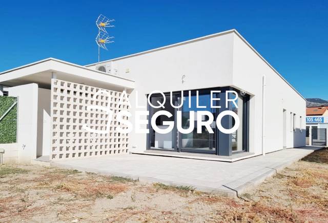 Casa-chalet en Alquiler en Sector  en Cerceda