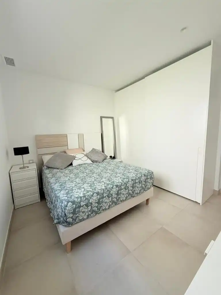 Habitación de Planta baja en venta en Finestrat con Aire acondicionado, Terraza y Trastero