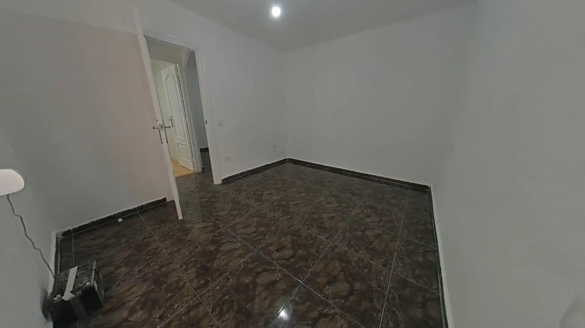 Habitación de Piso en venta en L'Hospitalet de Llobregat con Calefacción y Amueblado