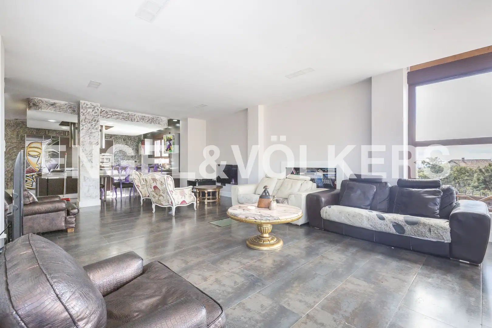 Sala de estar de Casa o chalet en venta en El Berrueco con Calefacción, Jardín privado y Terraza