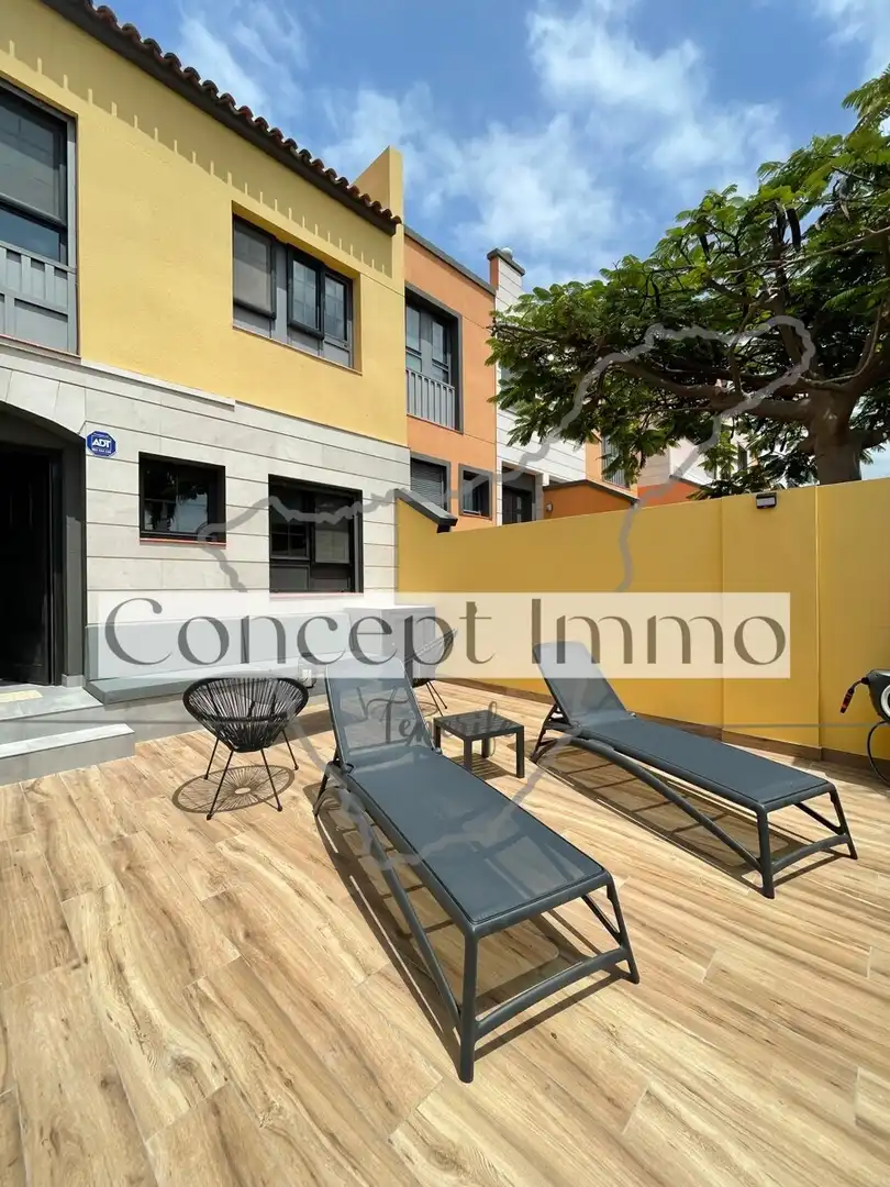 Terrassa de Casa adosada en venda en Adeje amb Aire condicionat, Jardí privat i Terrassa