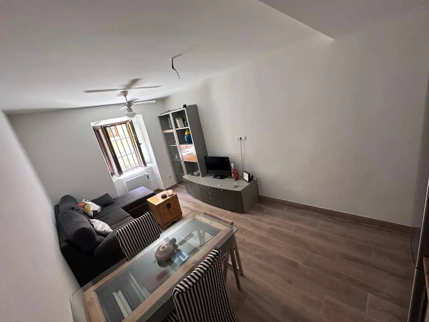Sala de estar de Piso en venta en San Lorenzo de El Escorial con Calefacción y Terraza