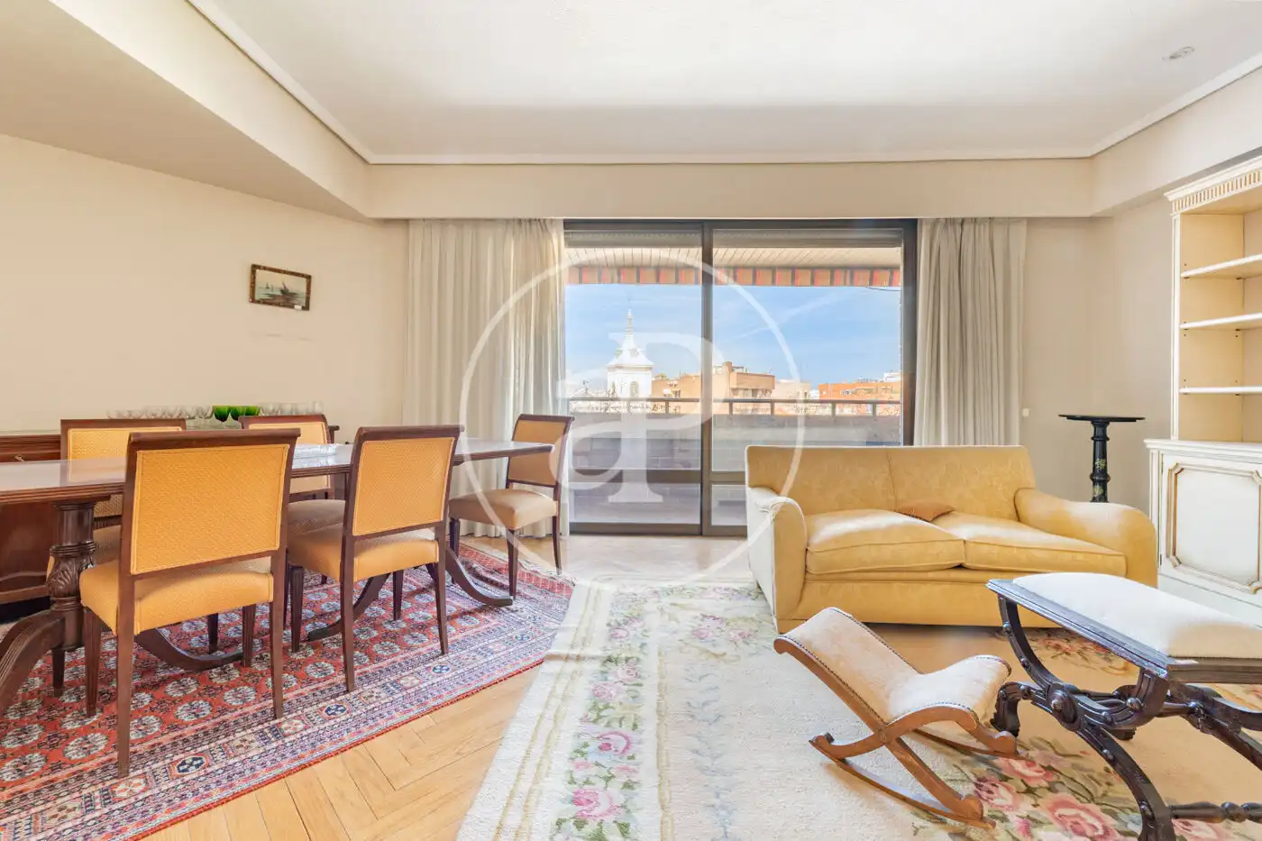 Sala de estar de Piso en venta en  Madrid Capital con Aire acondicionado, Calefacción y Terraza