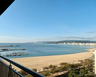 Exterior view of Flat to rent in Palamós  with Terrace and Furnished