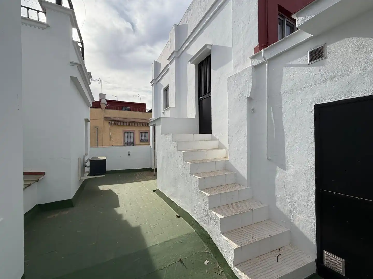 Exterior view of Houses for sale in Coria del Río