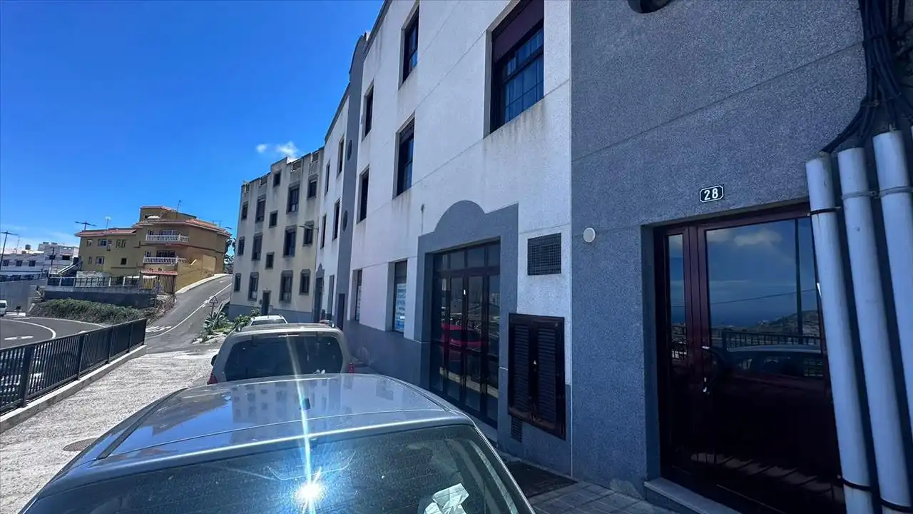 Garage zum Verkauf in SAN FRANCISCO JAVIER, Santidad