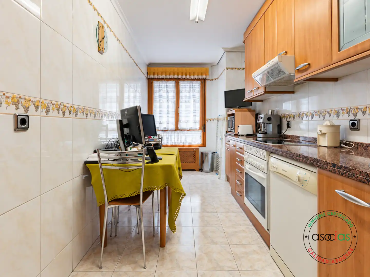 Cocina de Piso en venta en Gijón  con Calefacción y Parquet
