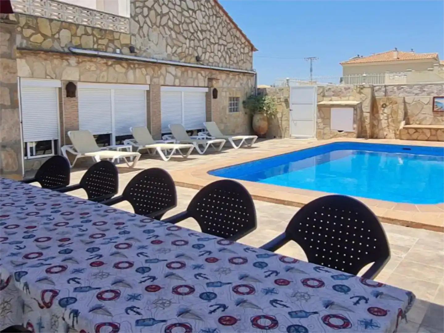 Schwimmbecken von Haus oder Chalet zur Miete in Dénia mit Klimaanlage, Privatgarten und Schwimmbad