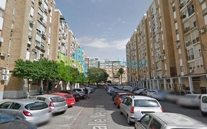 Exterior view of Flat for sale in  Sevilla Capital