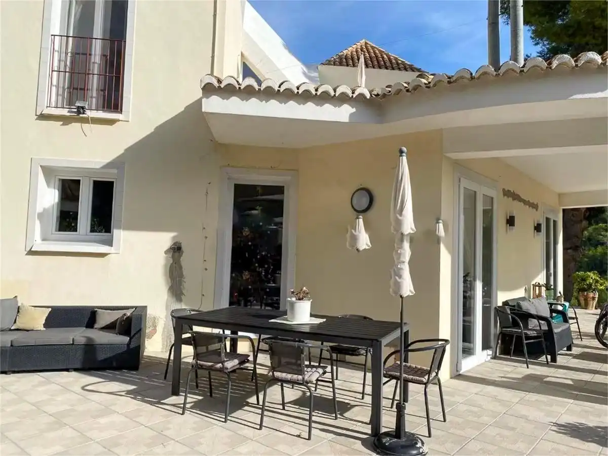 Villa mit Pool zum Verkauf in Callosa d'en Sarrià