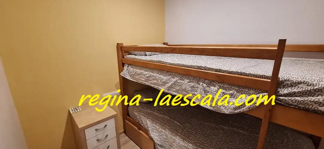 Habitación de Planta baja en venta en L'Escala con Amueblado y Piscina comunitaria