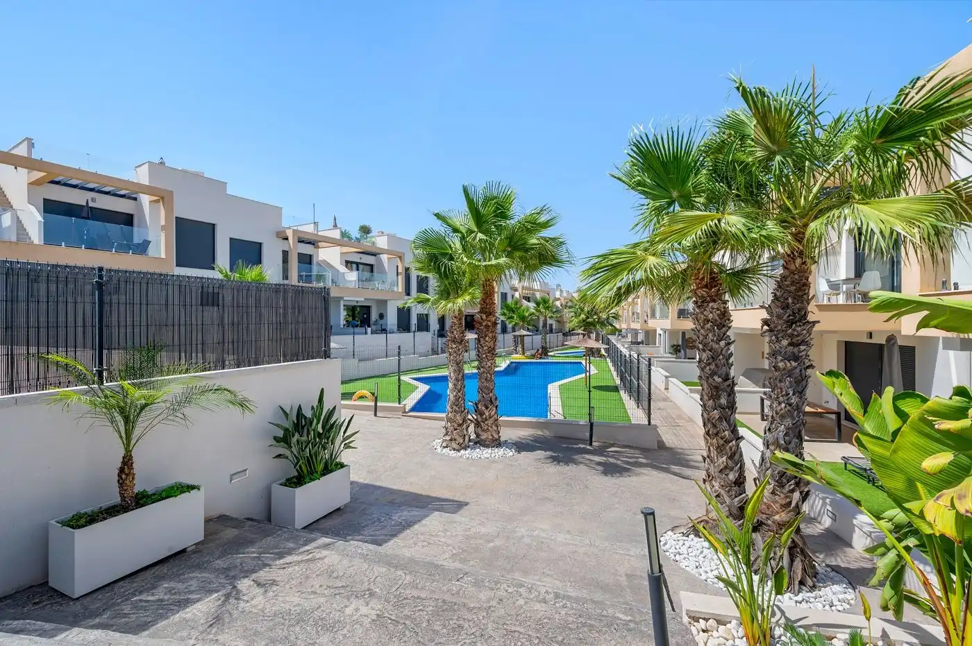 Apartamento con piscina en venta en Calle  Guadiana, imagen 32