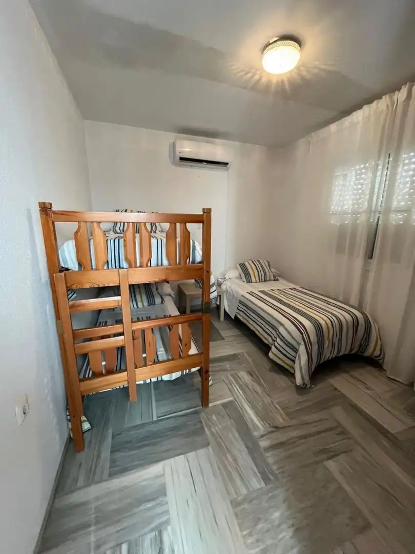 Bedroom of Houses for sale in Chiclana de la Frontera