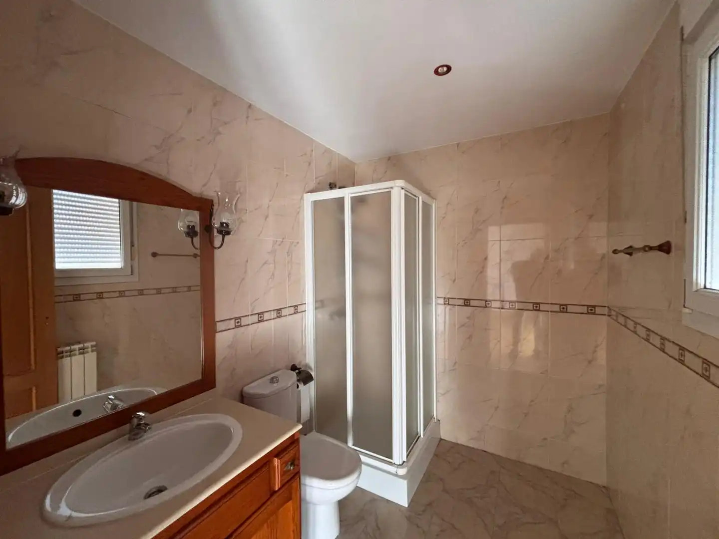 Baño de Casa adosada en venta en Mérida con Aire acondicionado, Calefacción y Parquet
