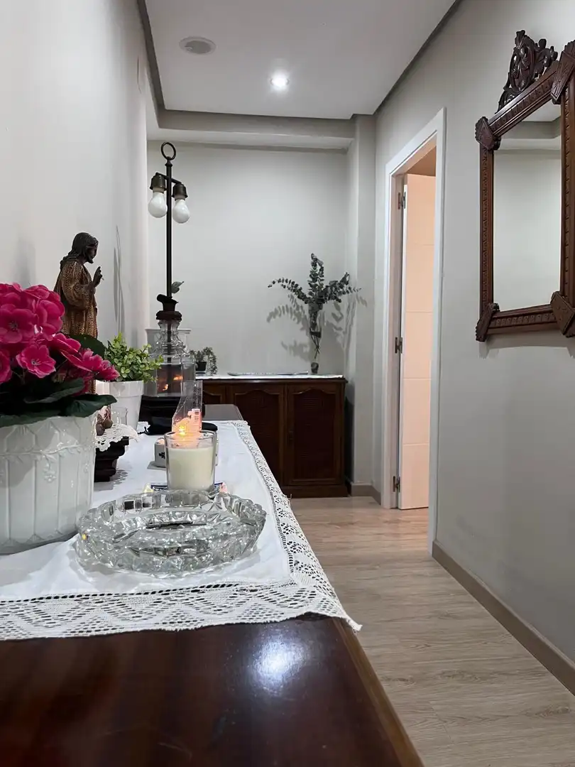 Comedor de Piso en venta en Elche / Elx con Aire acondicionado, Trastero y Amueblado