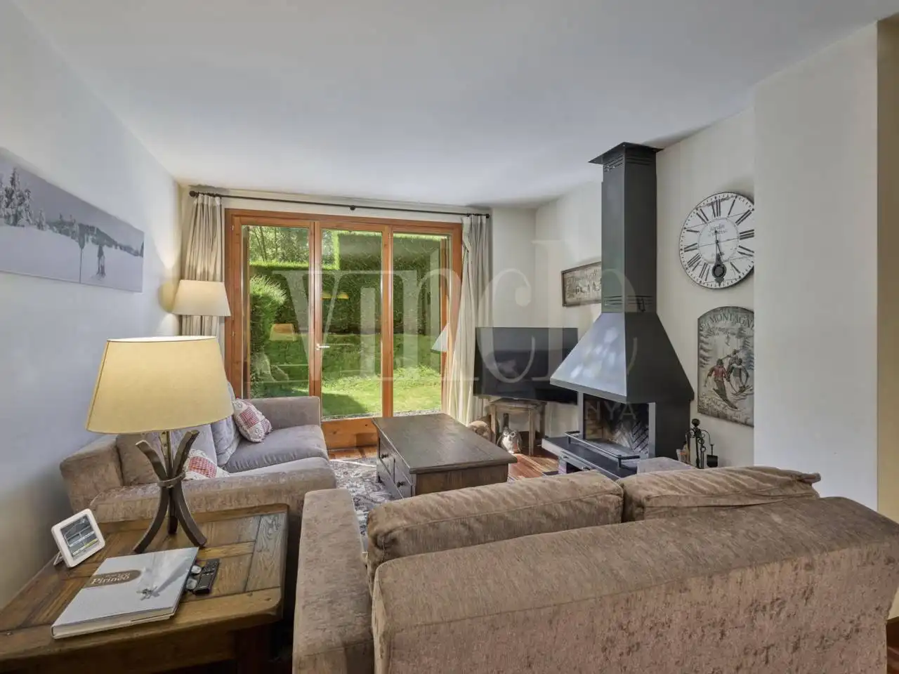 Wohnzimmer von Wohnung zum Verkauf in Llívia mit Heizung, Privatgarten und Parkett