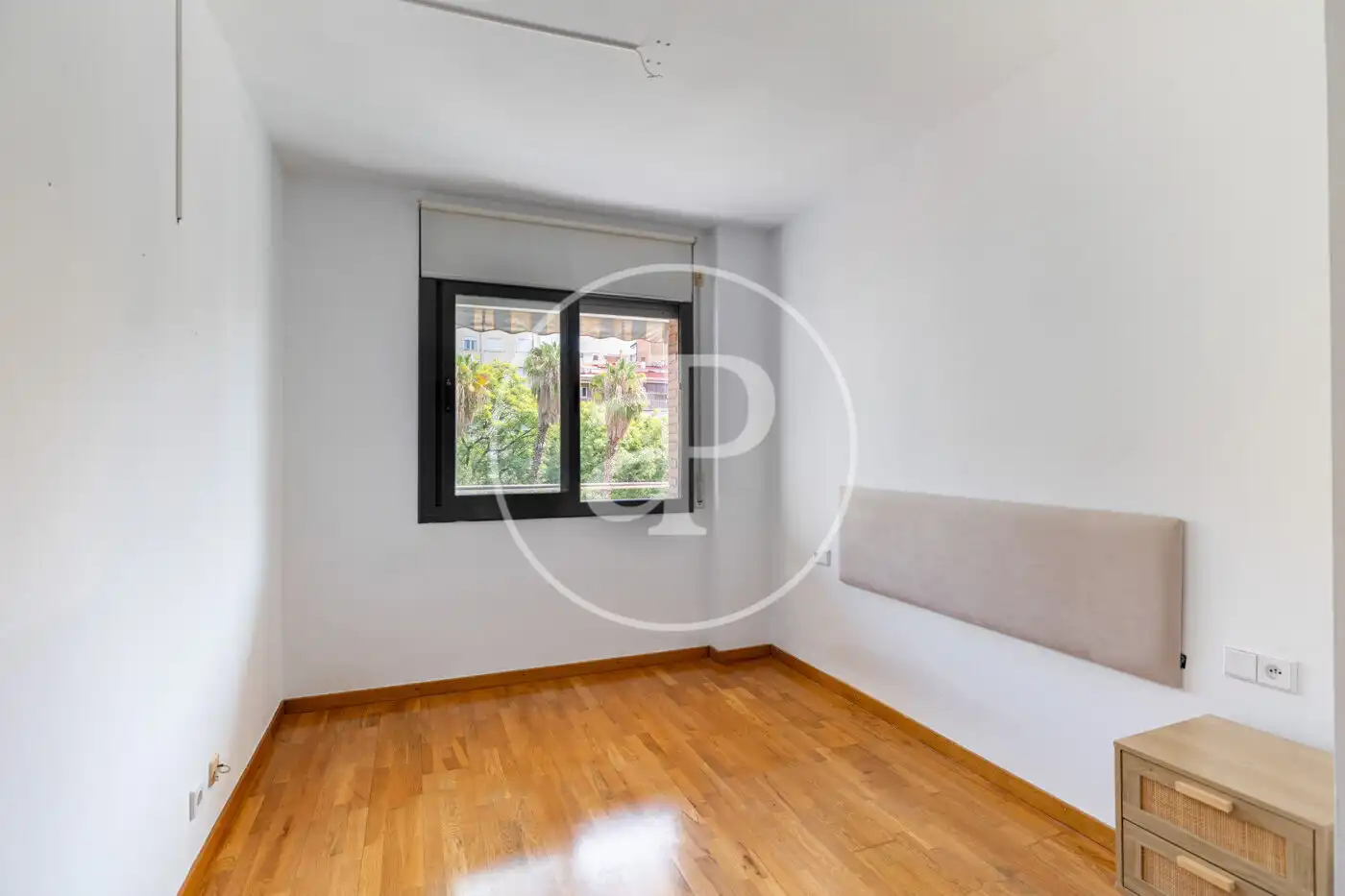 Vista exterior de Piso en venta en Barcelona con Aire acondicionado, Calefacción y Terraza